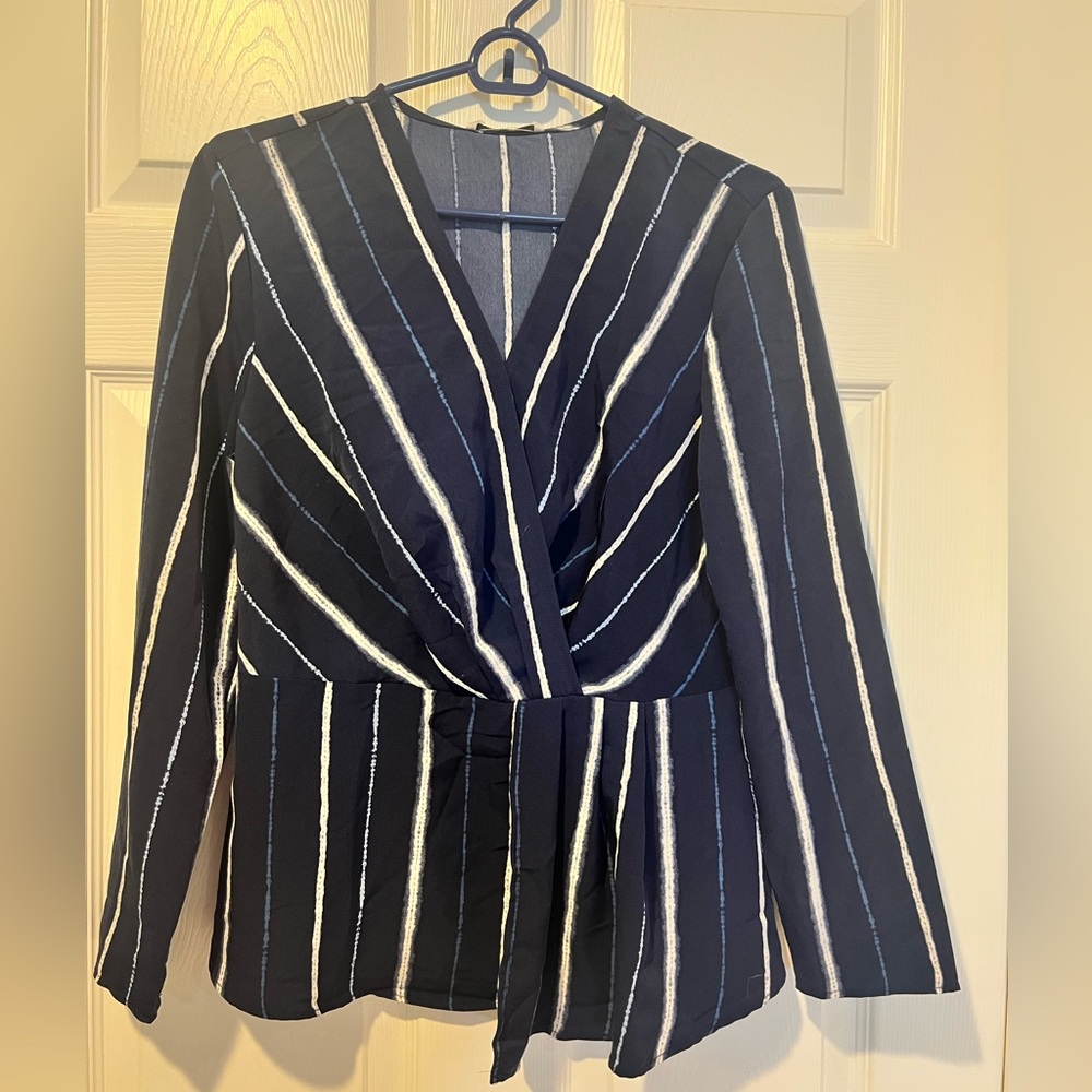 H Holsten V Neck Top with Faux Wrap Waist Blue Stripes Size Small NWT